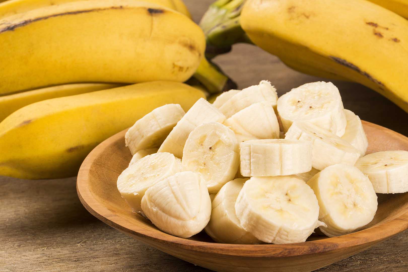 Berikut ini yang bukan merupakan manfaat buah pisang bagi organ pencernaan adalah